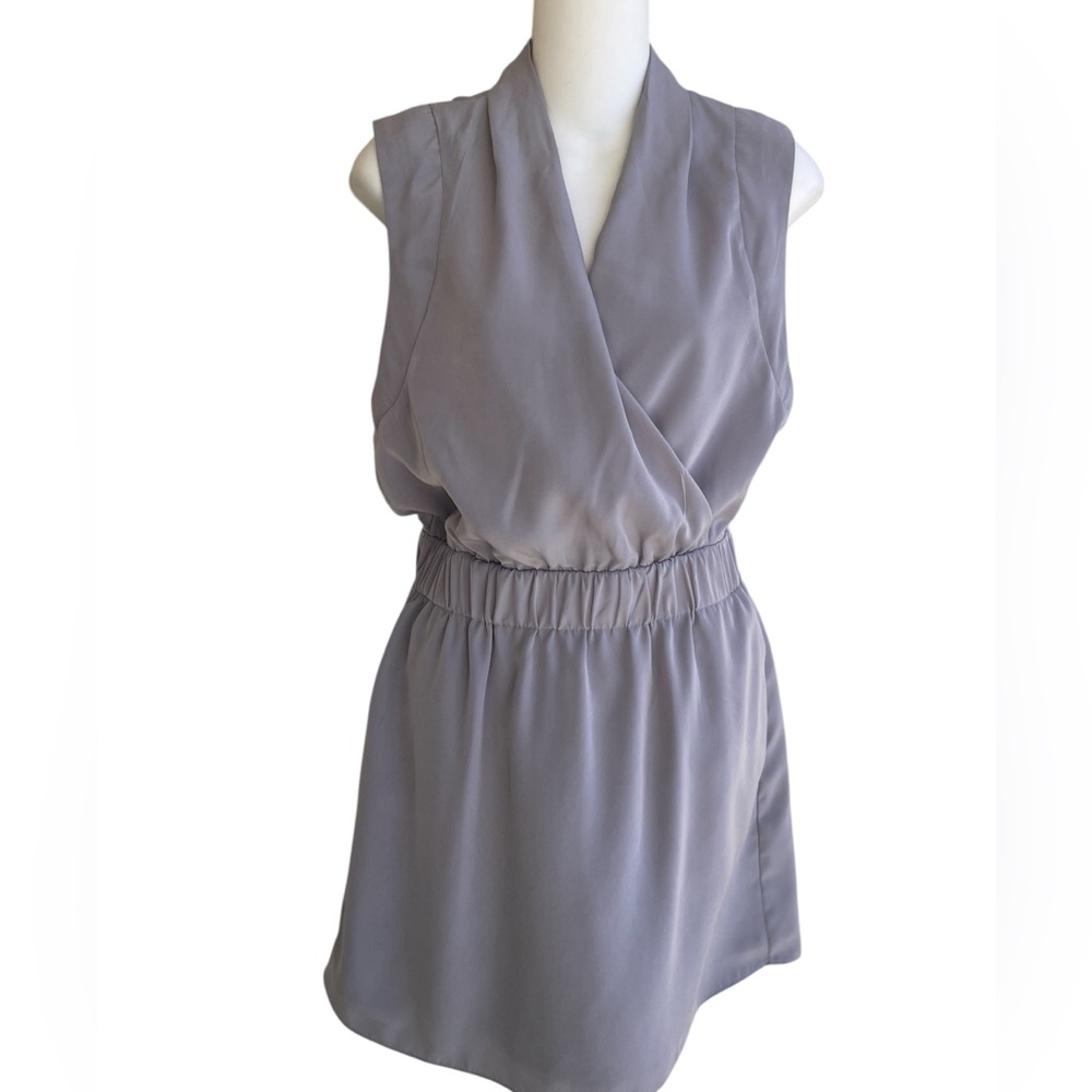 Express Sleeveless Surplice Gray Mini Dress Pockets Lined Ladies Size Small